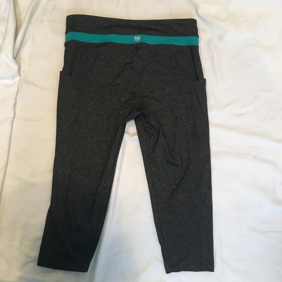 Forever 21 Youth Large Leggings Athletic Workout Pants Black Stretch Yoga Gym - Picture 6 of 9